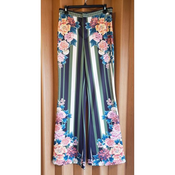 Jealous Tomatoe small vintage floral print bell bottom pants - Picture 1 of 4